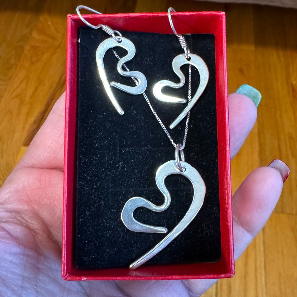 925 Floating Heart Necklace & Earrings Set
